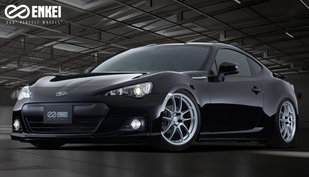 ENKEI PF01 装着車両 トヨタ86カスタム例