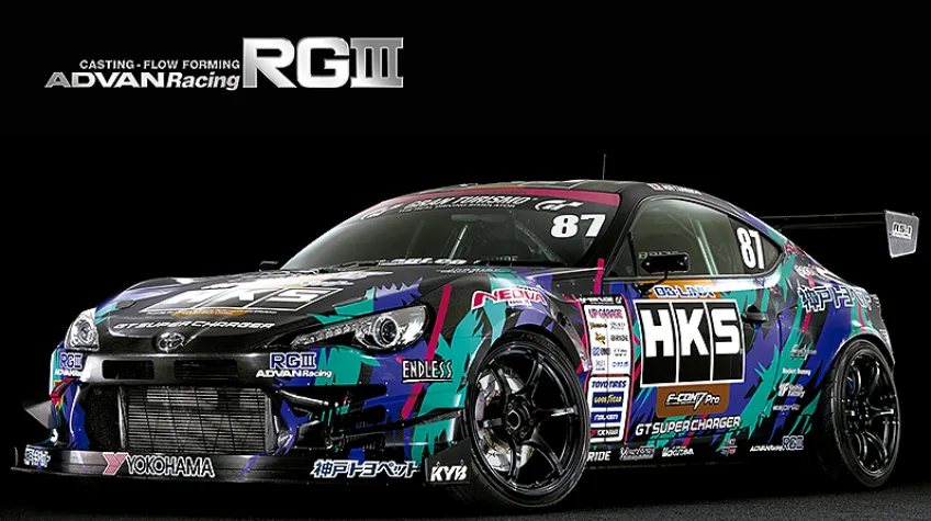 ADVAN Racing RGIII(RG3)を装着したHKSトヨタ86 D1競技車両