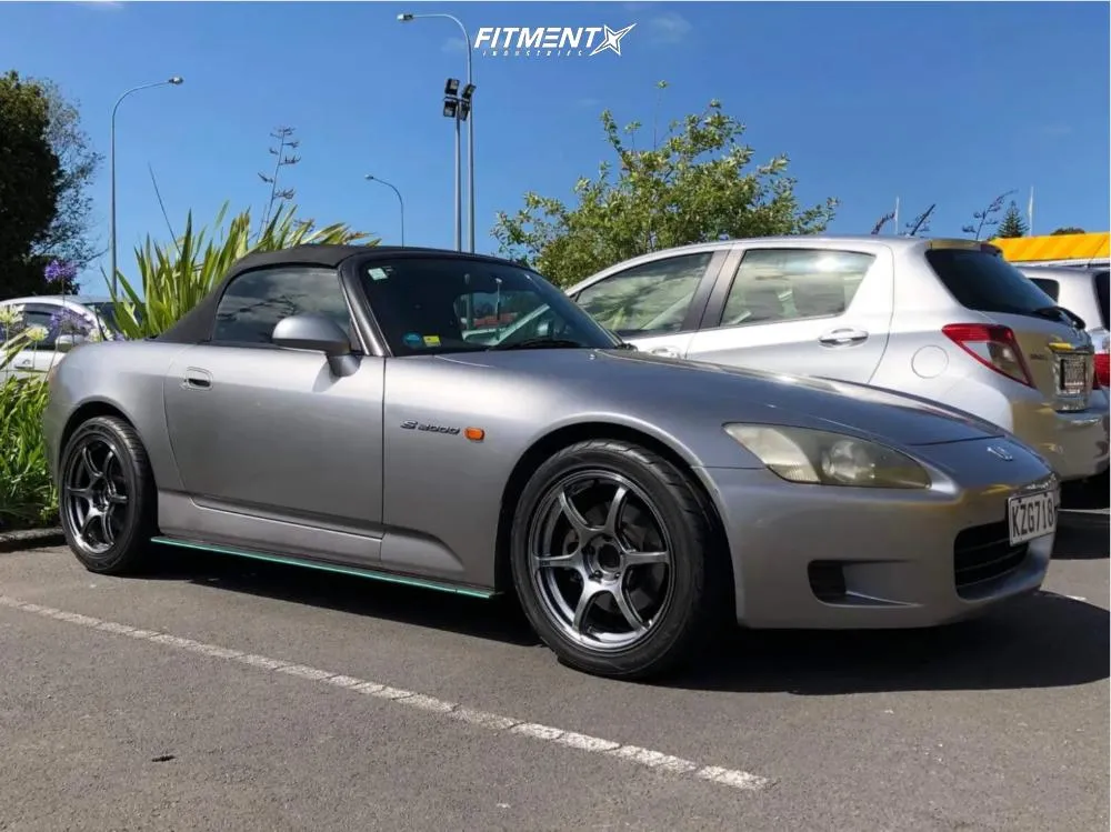 ADVAN Racing RGIII(RG3)を装着したホンダS2000の車体全景