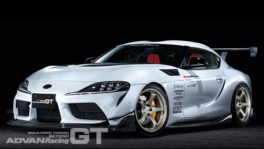 ADVAN GTビヨンド 取り付け完成例 スポーツカー カスタム仕上がり