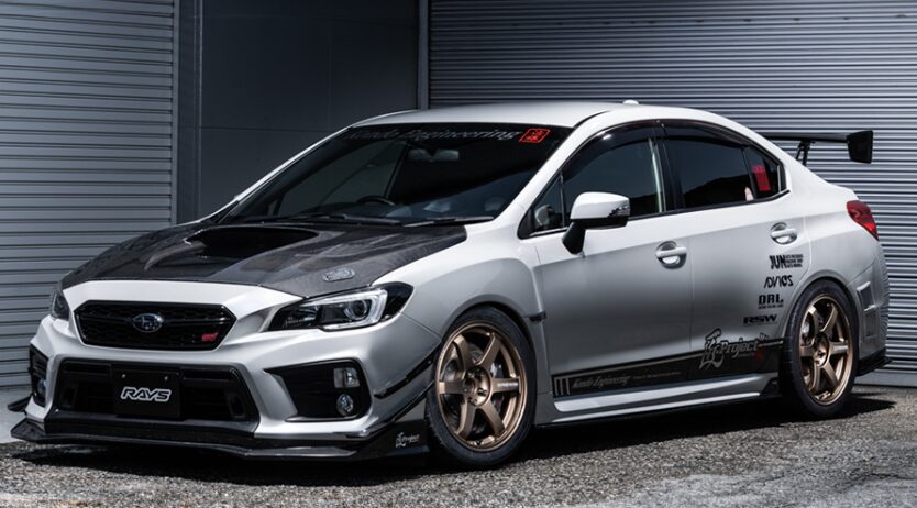 TE37 SAGA S-plusインチ別適合車種・推奨サイズ一覧表 - 白グレーツートンのスバルWRX STIにブロンズTE37ホイールを装着した推奨サイズの実例