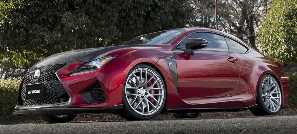WORK ホイール M8R装着のレクサス RC F - work製革新的デザインホイールの魅力を表現したカスタム車両